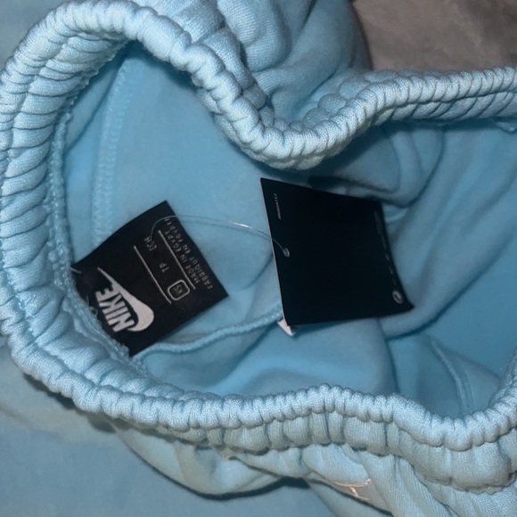 BRAND NEW NIKE JOGGER SWEAT PANTS BABY BLUE / UNISEX - Picture 3 of 9